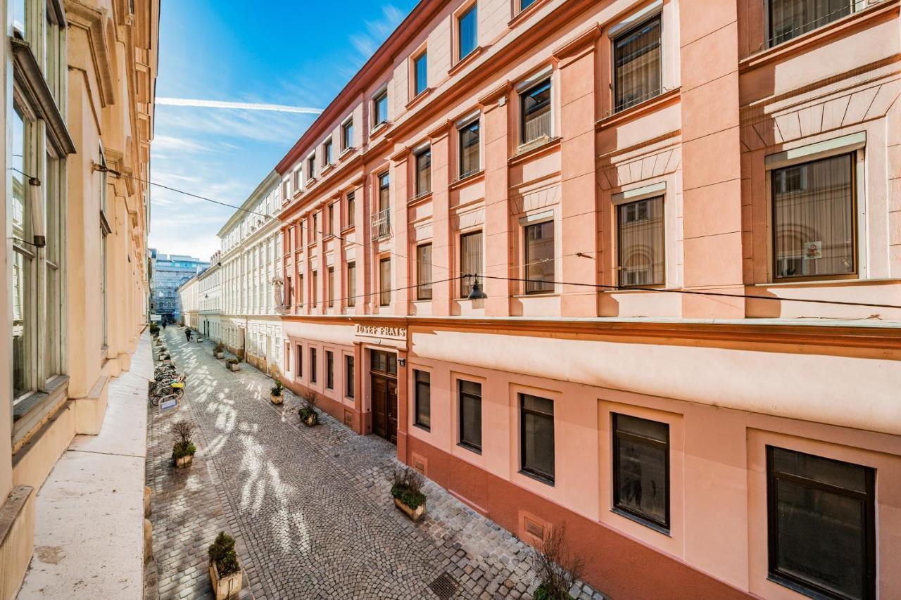 Apartmán Easy Flat Stuckgasse Vídeň Exteriér fotografie